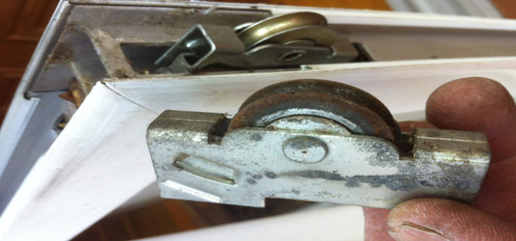 screen door roller repair in Novato